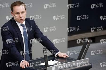 100. Sitzung des Deutschen Bundestages in Berlin