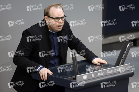 100. Sitzung des Deutschen Bundestages in Berlin
