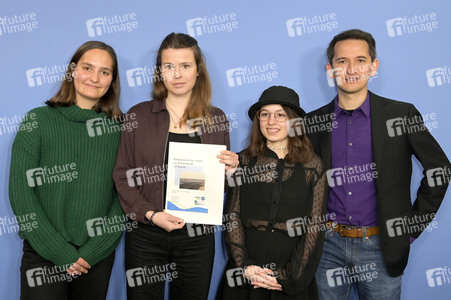 Pressekonferenz von FFF und dem DIW in Berlin