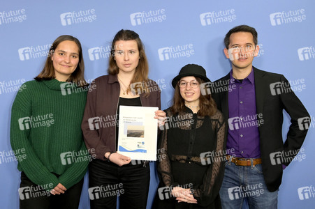 Pressekonferenz von FFF und dem DIW in Berlin