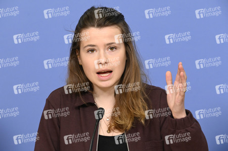 Pressekonferenz von FFF und dem DIW in Berlin