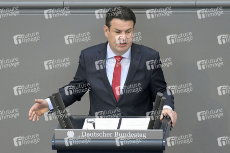 101. Sitzung des Deutschen Bundestages in Berlin