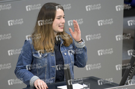101. Sitzung des Deutschen Bundestages in Berlin