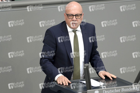 101. Sitzung des Deutschen Bundestages in Berlin