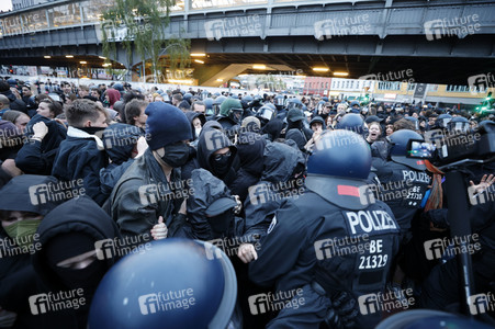 Revolutionäre 1. Mai Demonstration in Berlin