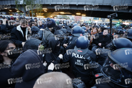 Revolutionäre 1. Mai Demonstration in Berlin
