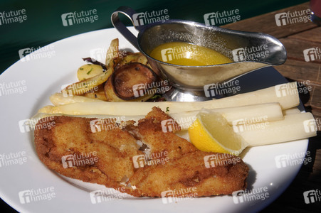 Symbolfoto Mittagessen