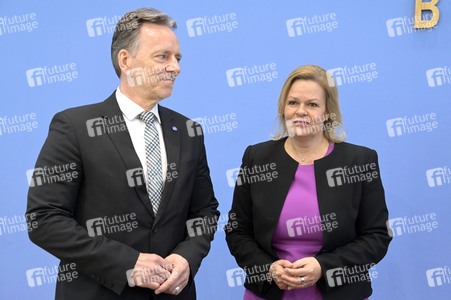 Bundespressekonferenz Fallzahlen für die Politisch Motivierte Kriminalität 2022 in Berlin