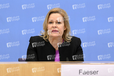 Bundespressekonferenz Fallzahlen für die Politisch Motivierte Kriminalität 2022 in Berlin