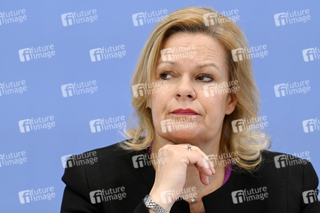 Bundespressekonferenz Fallzahlen für die Politisch Motivierte Kriminalität 2022 in Berlin