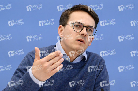 Bundespressekonferenz Jahresstatistik 2022 zu rechter und rassistischer Gewalt in Berlin