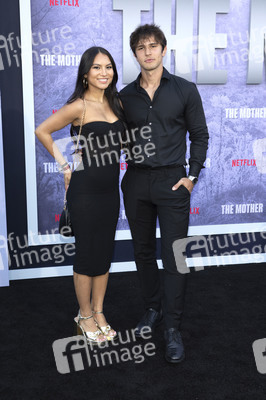 Filmpremiere 'The Mother' in Los Angeles