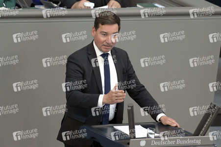 103. Sitzung des Deutschen Bundestages in Berlin