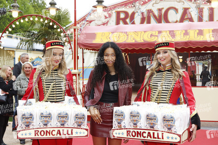 Galapremiere des Circus Roncalli in Hamburg