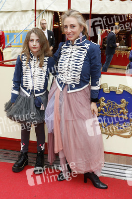 Galapremiere des Circus Roncalli in Hamburg