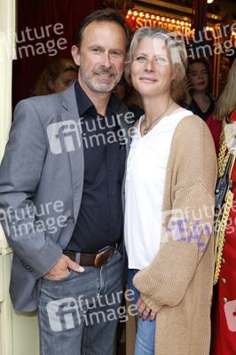 Galapremiere des Circus Roncalli in Hamburg