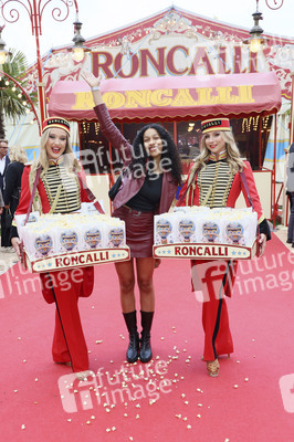 Galapremiere des Circus Roncalli in Hamburg
