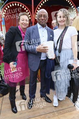Galapremiere des Circus Roncalli in Hamburg