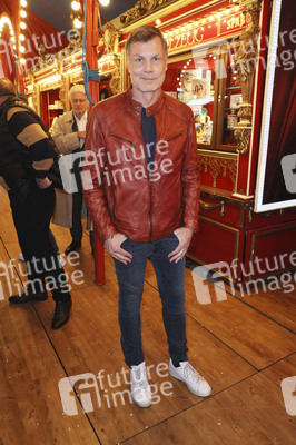 Galapremiere des Circus Roncalli in Hamburg