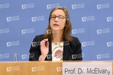 Bundespressekonferenz Veröffentlichung IGLU/PIRLS 2021 in Berlin