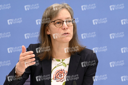 Bundespressekonferenz Veröffentlichung IGLU/PIRLS 2021 in Berlin