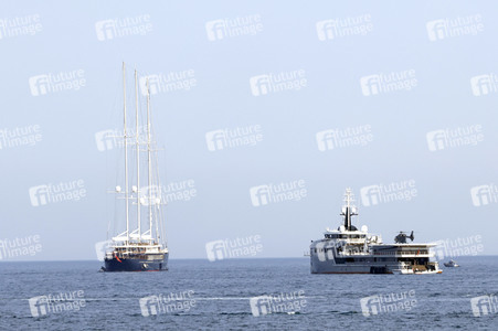 Jeff Bezos Superyacht 'Koru' in Cannes