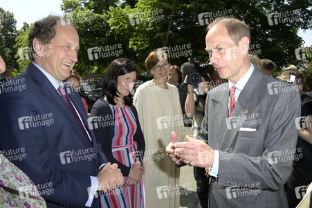 Schulbesuch von Prinz Edward und Bettina Stark-Watzinger in Berlin