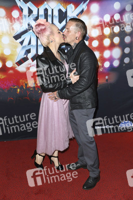 Musicalpremiere 'Rock Of Ages' in Hamburg