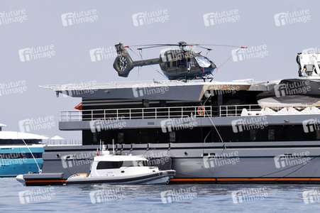 Jeff Bezos Superyacht 'Koru' in Cannes