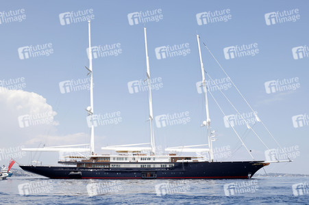 Jeff Bezos Superyacht 'Koru' in Cannes