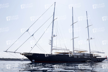 Jeff Bezos Superyacht 'Koru' in Cannes