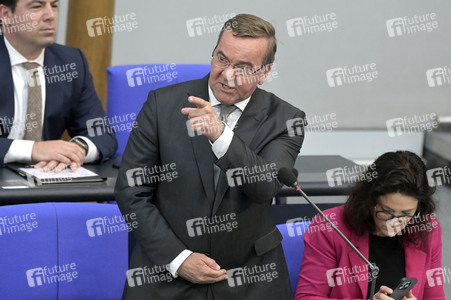 105. Sitzung des Deutschen Bundestages in Berlin