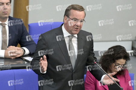 105. Sitzung des Deutschen Bundestages in Berlin