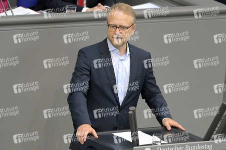 106. Sitzung des Deutschen Bundestages in Berlin