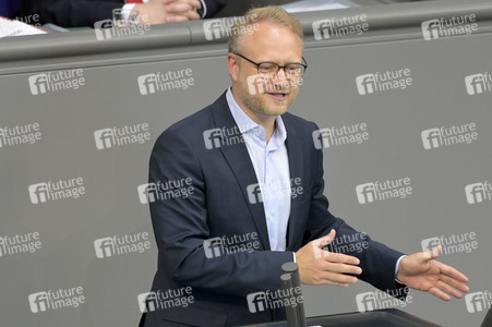 106. Sitzung des Deutschen Bundestages in Berlin