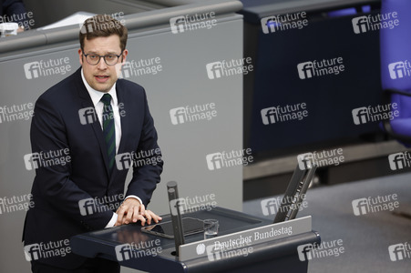 107. Sitzung des Deutschen Bundestages in Berlin