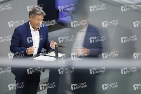 107. Sitzung des Deutschen Bundestages in Berlin
