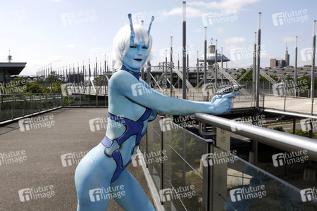GEEK ART: Andorianer / Andorian Bodypainting