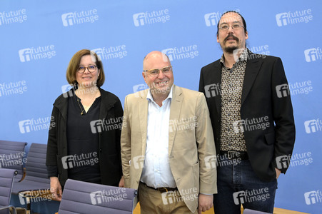 Bundespressekonferenz Leitlinien für eine gemeinsame europäische Asylpolitik in Berlin