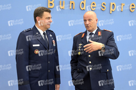 Bundespressekonferenz Air Defender in Berlin