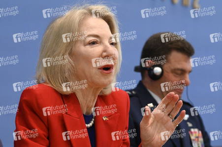 Bundespressekonferenz Air Defender in Berlin