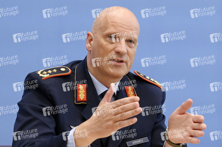 Bundespressekonferenz Air Defender in Berlin