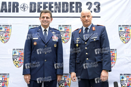 Bundespressekonferenz Air Defender in Berlin