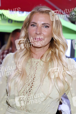 15 Jahre Olivia Jones Familie in Hamburg