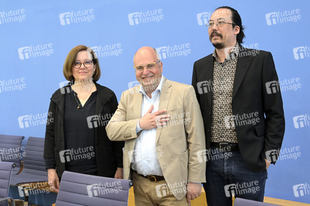 Bundespressekonferenz Leitlinien für eine gemeinsame europäische Asylpolitik in Berlin