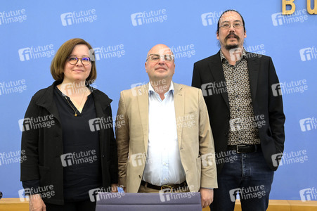 Bundespressekonferenz Leitlinien für eine gemeinsame europäische Asylpolitik in Berlin
