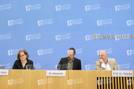 Bundespressekonferenz Leitlinien für eine gemeinsame europäische Asylpolitik in Berlin
