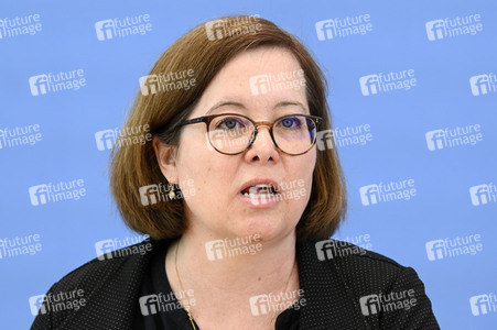 Bundespressekonferenz Leitlinien für eine gemeinsame europäische Asylpolitik in Berlin