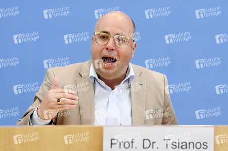 Bundespressekonferenz Leitlinien für eine gemeinsame europäische Asylpolitik in Berlin