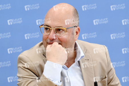 Bundespressekonferenz Leitlinien für eine gemeinsame europäische Asylpolitik in Berlin